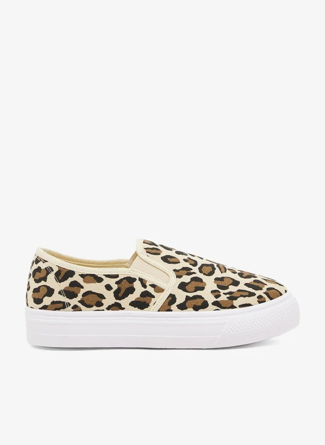 Spot-On Casual Slip On