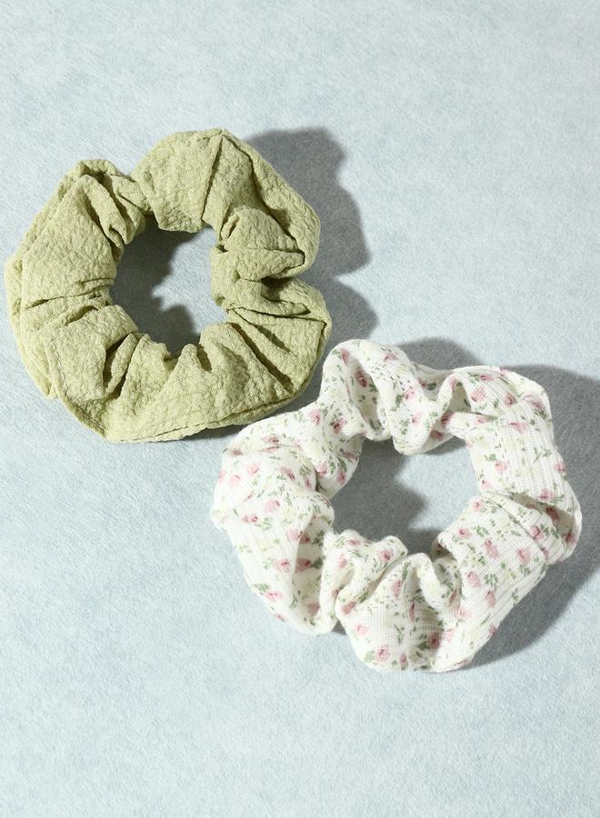 تايك تو مجموعة من 2 ربطة شعر بطبعات - Image 3