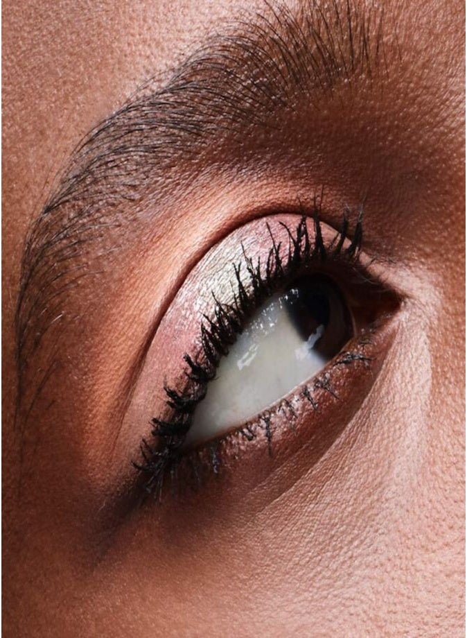 Prada Dimensions Multi-Effect Refillable Eyeshadow Palette 09 6g – Long-Wear Luxury Eye Makeup - Image 3