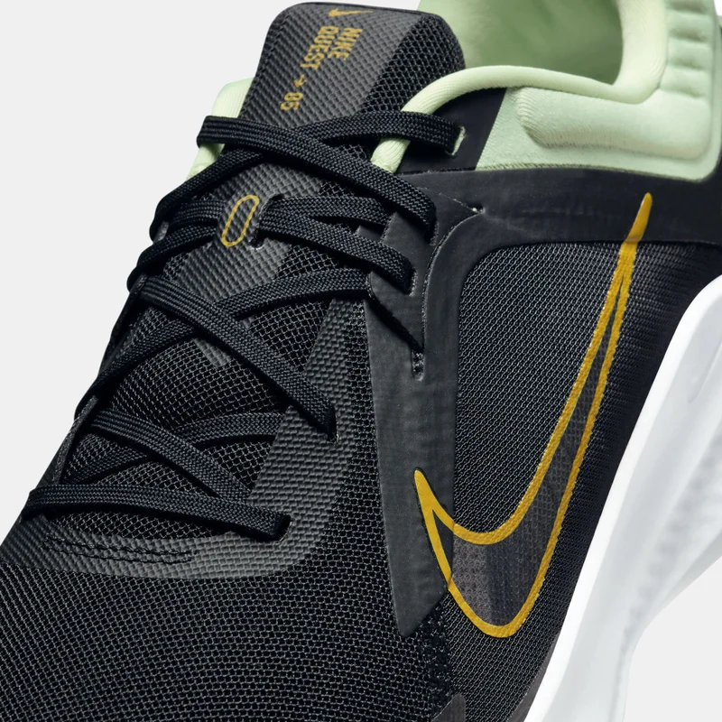 Nike Men's Quest 5 Road Running Shoe