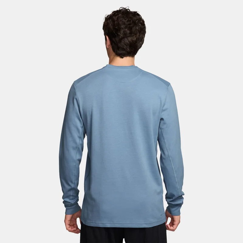 نايكي Men's Primary Dri-FIT Training Top