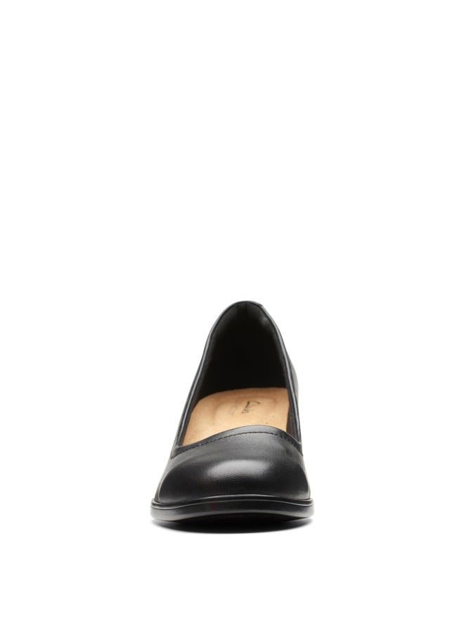 clarks حذاء نسائي إميلي 2 روبي، جلد أسود، 6 عريض - Image 2