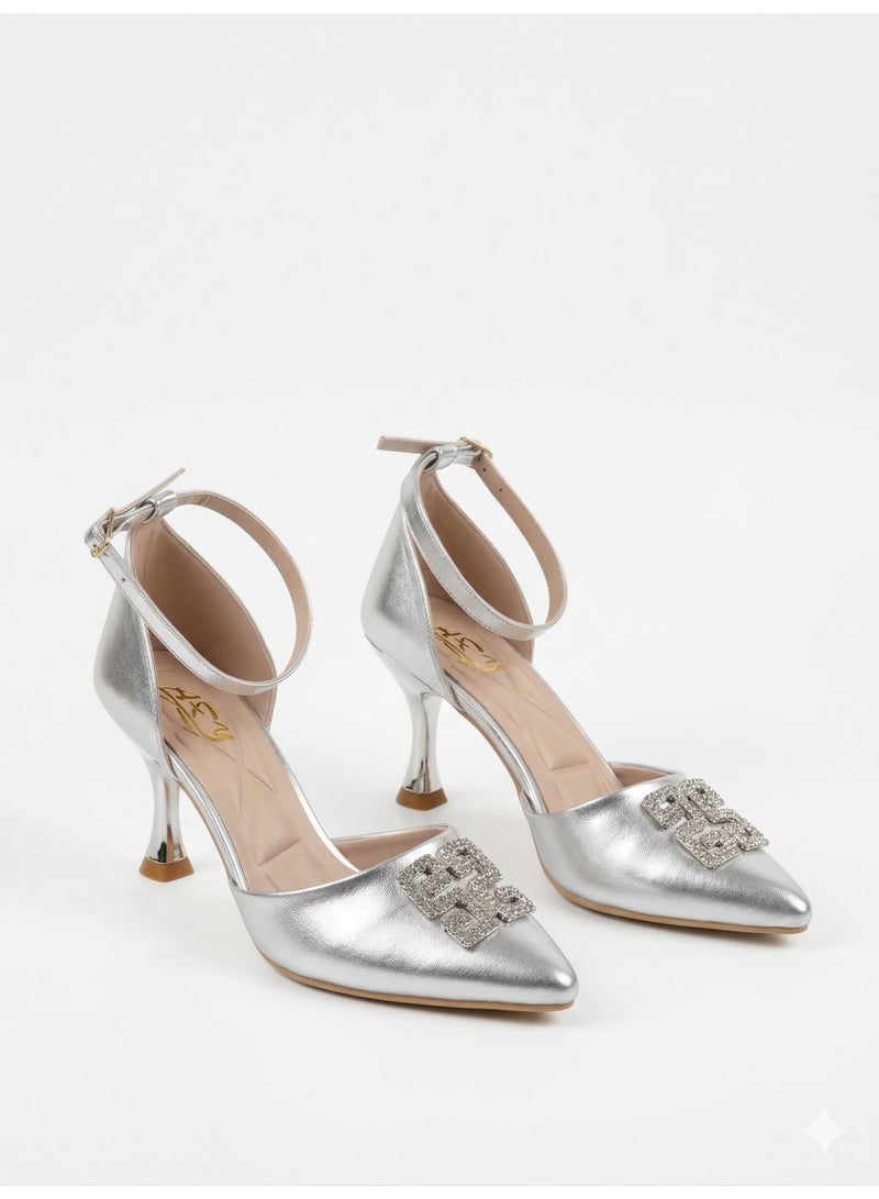 لايف ستيلاش  أحذية كعب جلد كلاسيكي F-619 - g فضي - Image 1