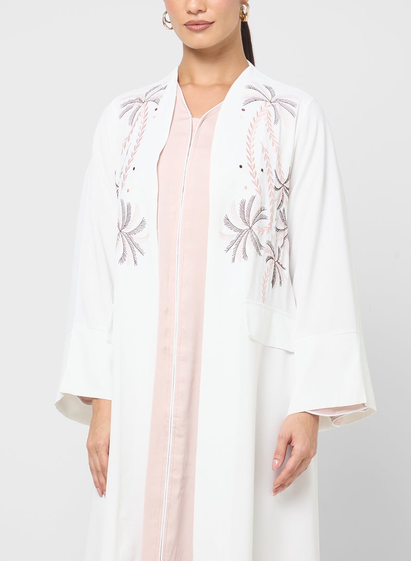 Khizana Emrbroidered Abaya - Image 3