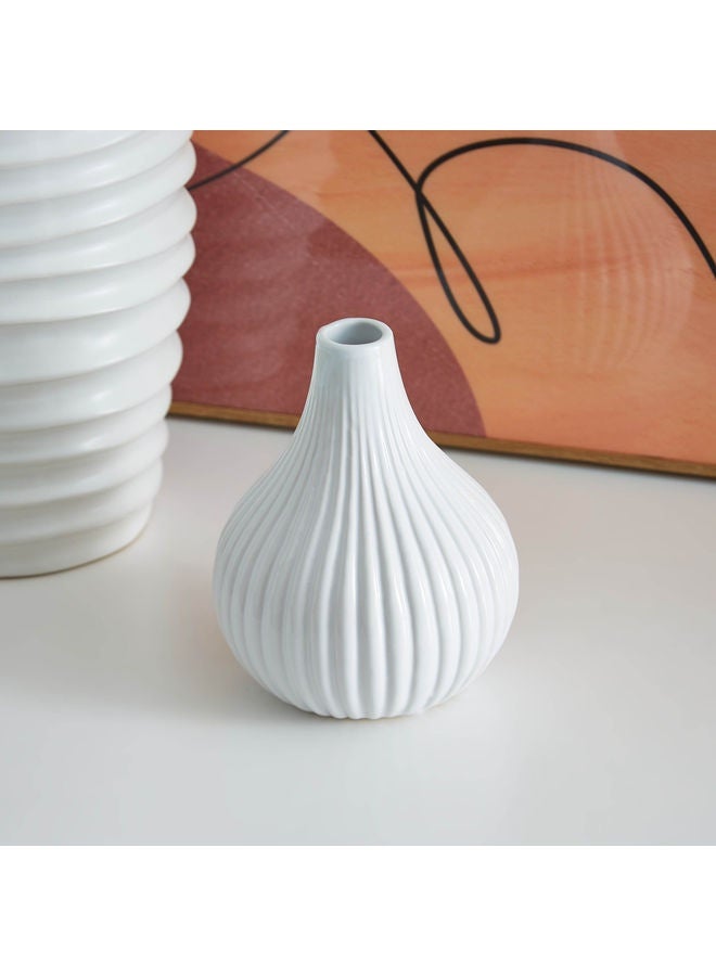 Ribbed Flower Vase - Image 4