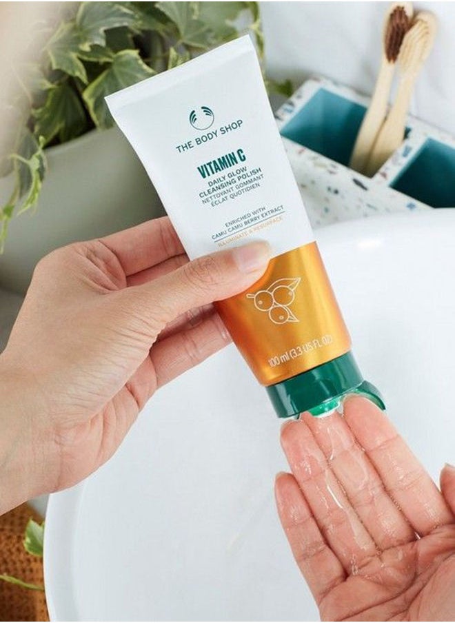 THE BODY SHOP - Vitamin C Glow Cleansing Polish - Image 1