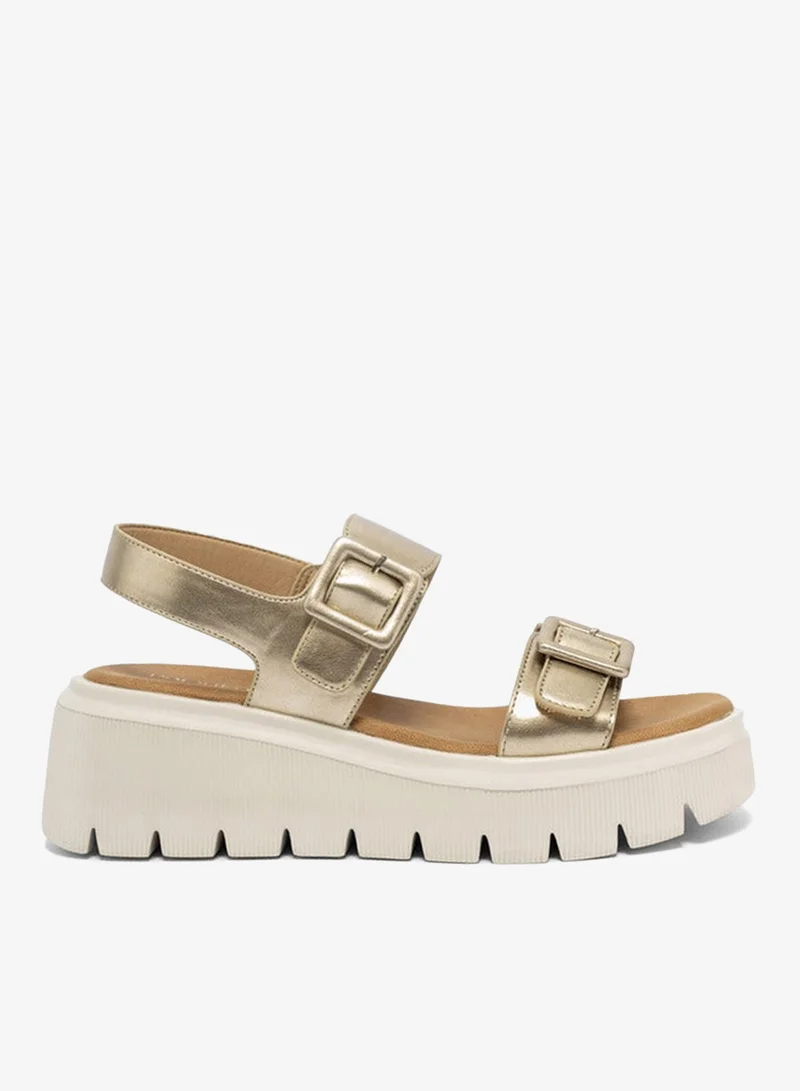 بابريكا Buckle Accent Sandals with Platform Heels