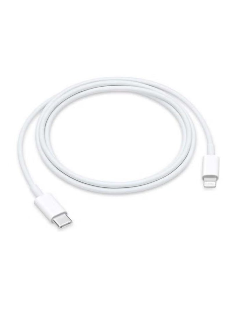 حزمة 2 في 1 مكونة من محول طاقة USB-C بقدرة 20 وات وكابل USB-C إلى Lightning بطول 1 متر أبيض - Image 4