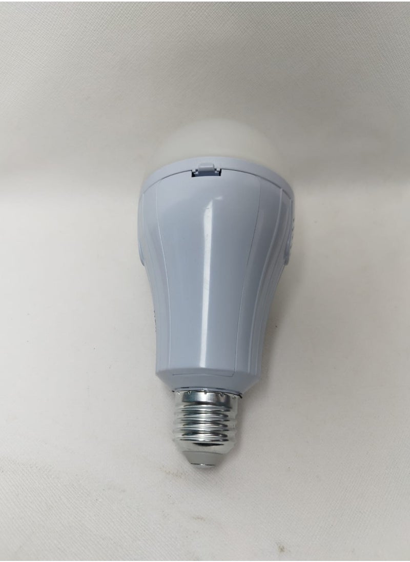 Generic Sea-Torg emergency bulb that works in the chandelier before and after a power outage, 12 watt white lighting, equipped with 2 rechargeable batteries.  - Image 3