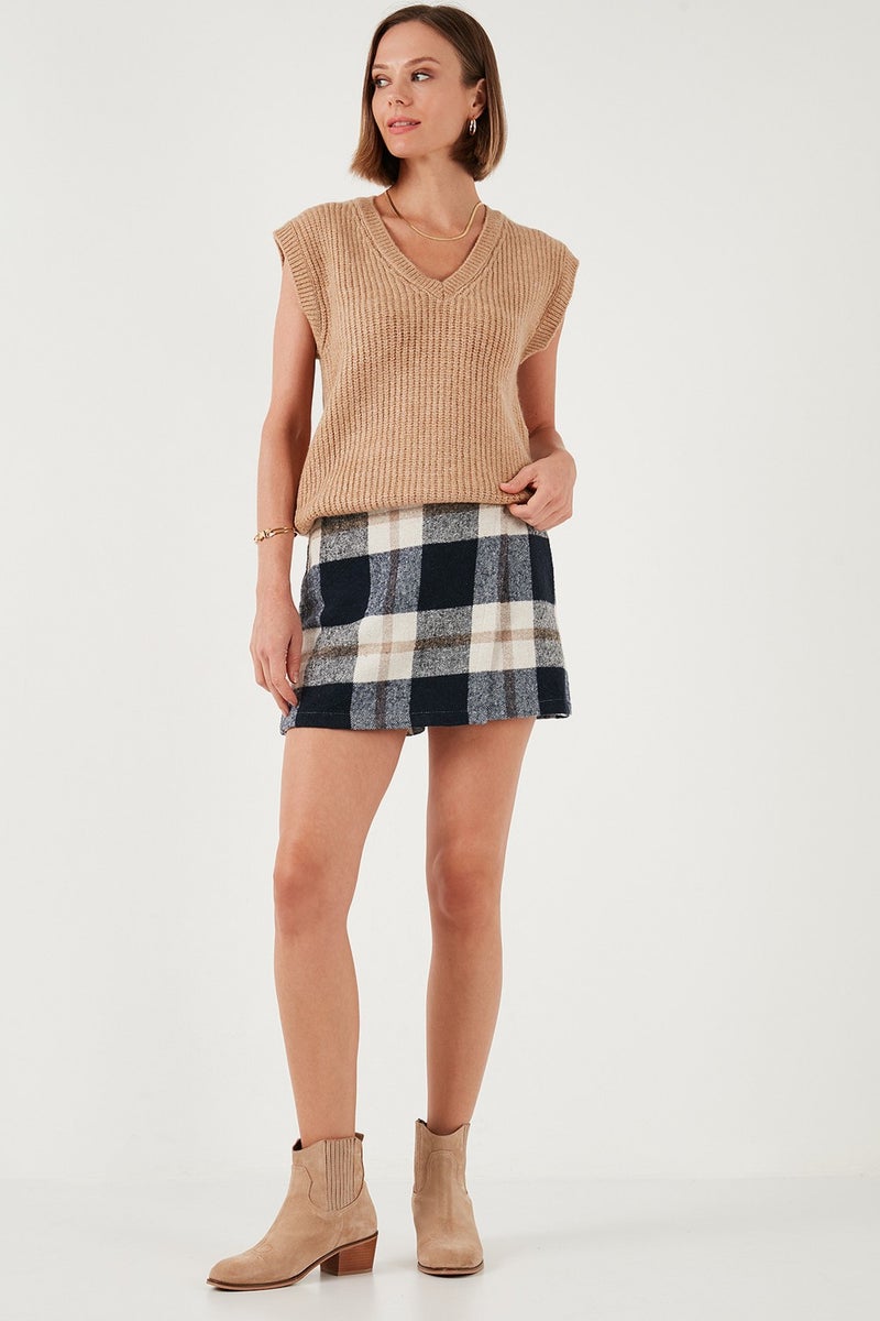 Lela Cotton Blend Regular Fit Winter Shorts Skirt Women's Shorts Skirt 61100015  - Image 4