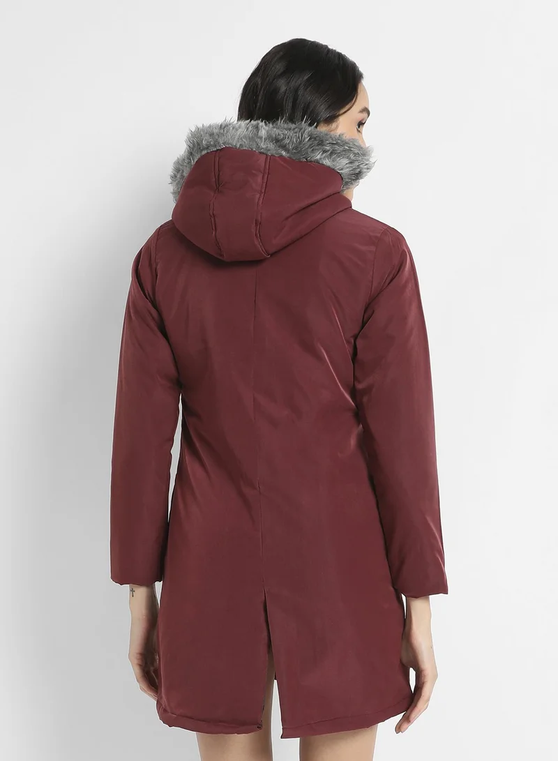 Campus Sutra Women's Maroon Long Puffer Jacket With Fur Detail