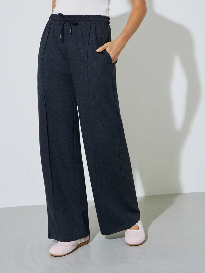 Styli Styli Charcoal Seam Detail Wide Leg Joggers