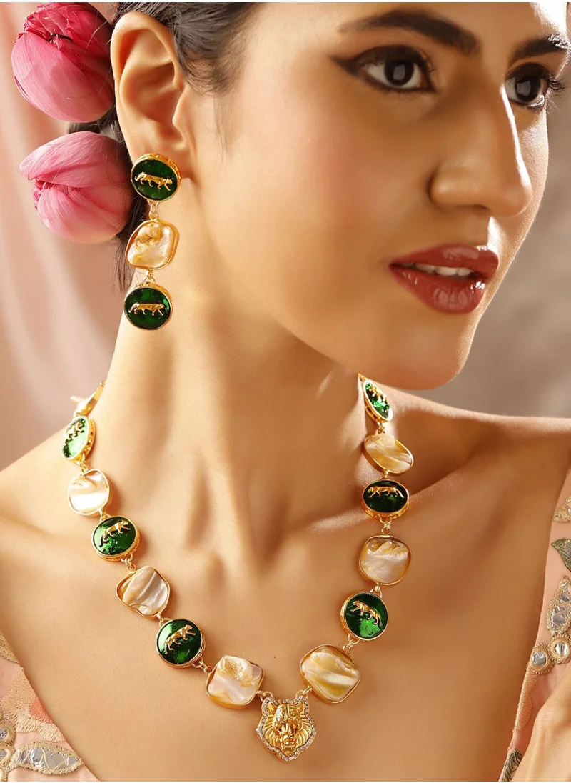Priyaasi Tiger Faced Elegance Kundan-Studded Jewellery Set