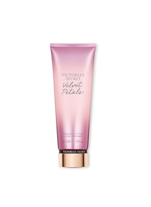 Victoria's Secret Velvet petals Fragrance lotion 236ml