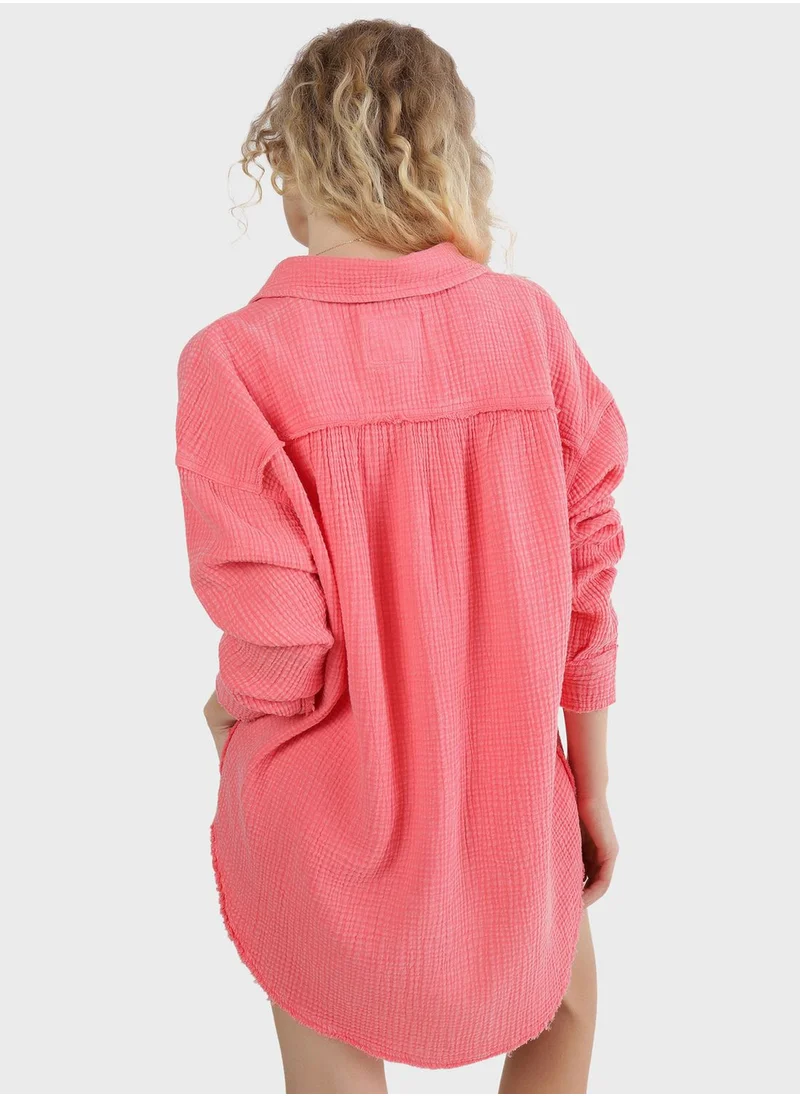 آري من امريكان ايجل Button Down Shirt