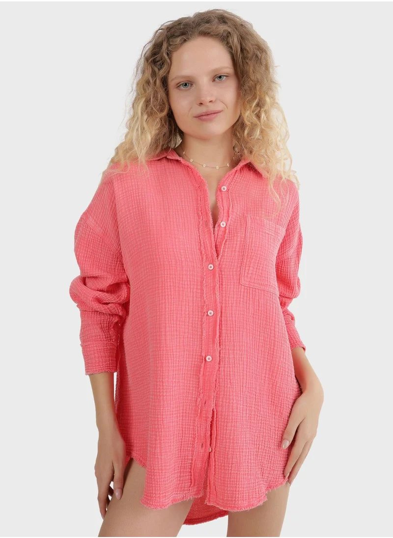 آري من امريكان ايجل Button Down Shirt