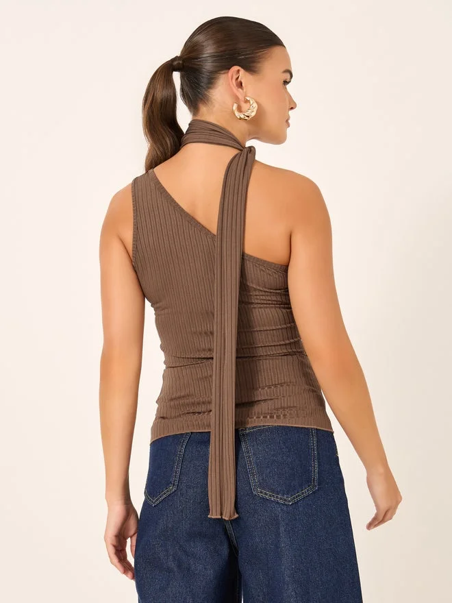 ستايلي تي شيرت ضيق بكتف واحد وربطة عنق مضلع