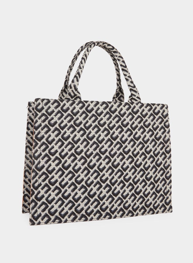 ستايلي شنطة كبيرة بتفاصيل طباعة - Image 1