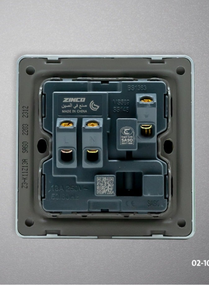 ZINCO  3 pieces of 13A 7x7 triple plug with a zinc-coated gold switch - Image 3