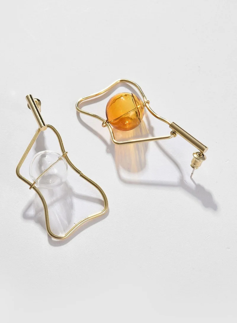 SOHI Gold Plated Designer Drop Earring
