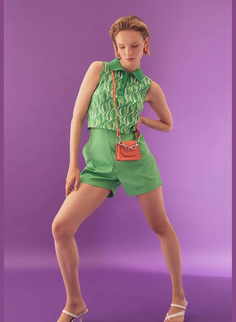 DeFacto Regular Fit Mini Short