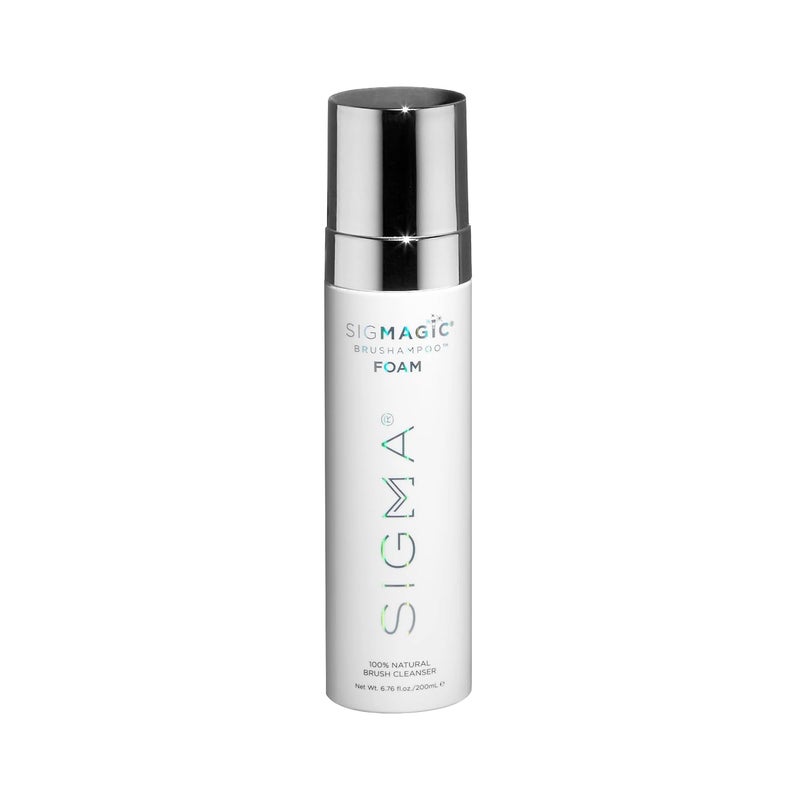 Sigma Beauty Sigma Beauty Sigmagic Foam Makeup Brush Shampoo – Makeup Brush Cleaner Solution with Professional Grade Formula to Remove Makeup Residue and Build Up on Makeup Brushes & Makeup Sponges (6.76 FL Oz)