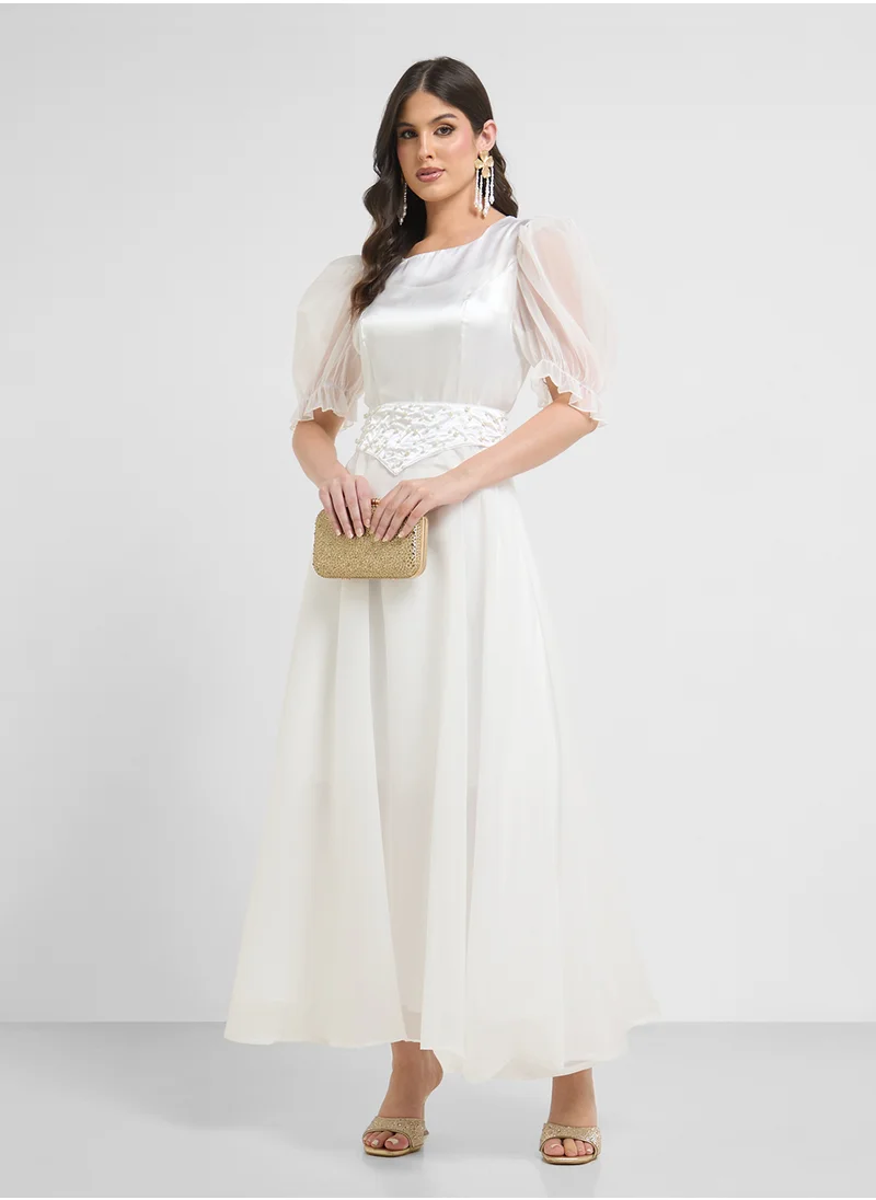 خزانة Puff Sleeve Dress