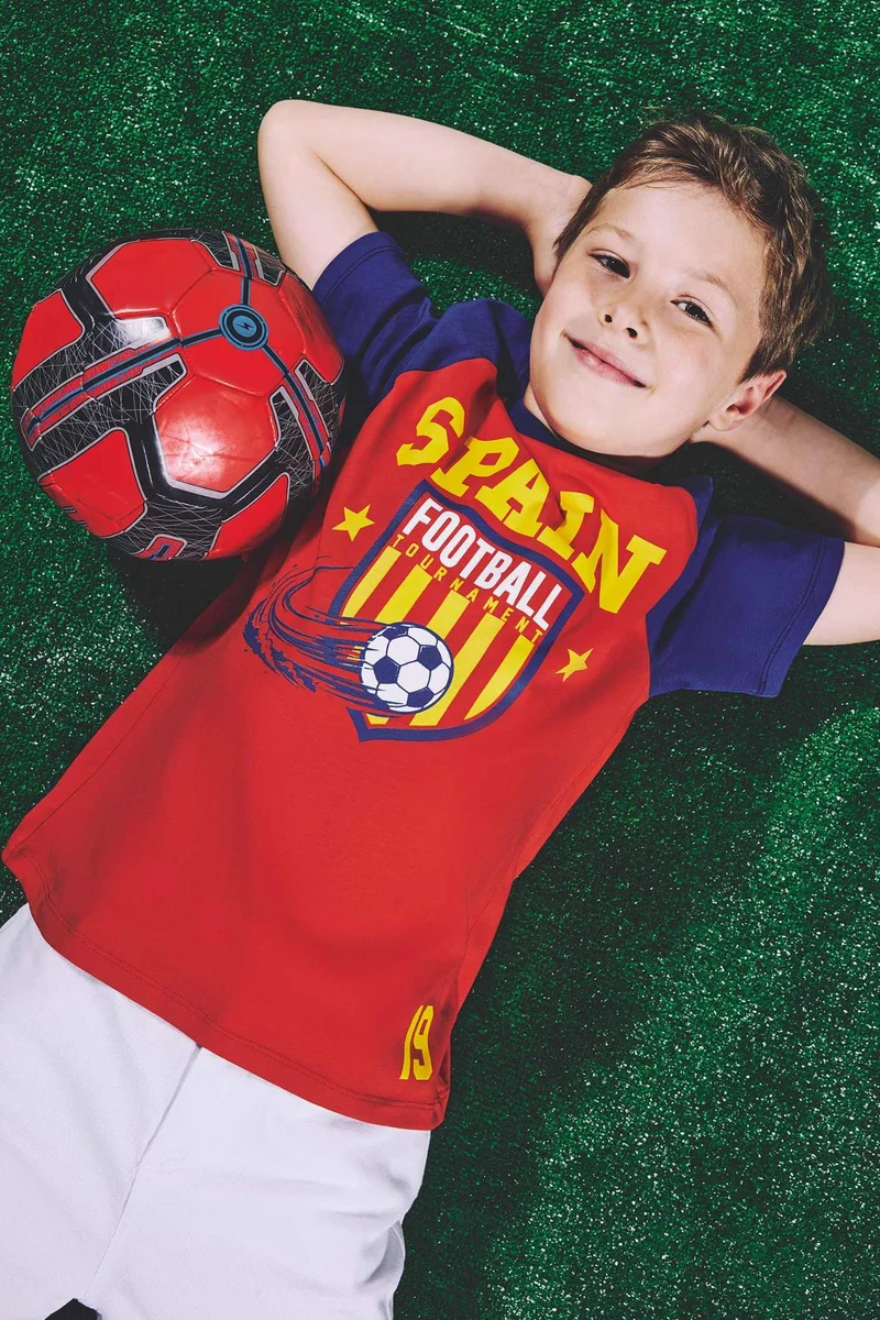 ديفاكتو Boy New Regular Fit Spain Print Red T-Shirt