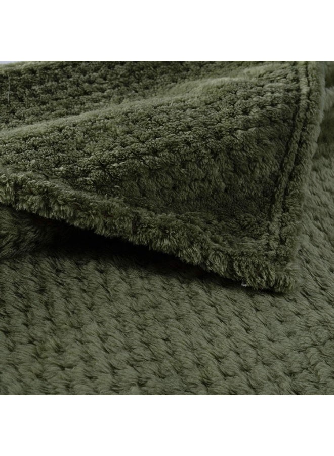 Dog Blanket, Cat Blanket, Flannel Fleece Bed Blankets, Warm Soft Fuzzy Blankets, Mesh Fuzzy Plush Lightweight Blankets, for Puppy, Kitten, Bed, Sofa, Travel, 80 x 60 cm, Dark Green - Image 2