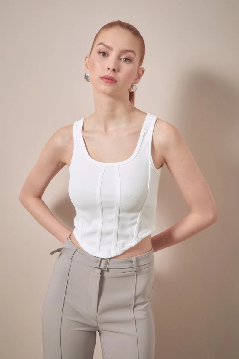 فولامودا Strappy U-Neck Crop Body