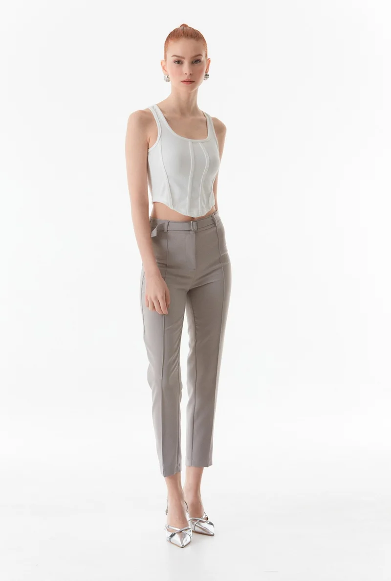فولامودا Strappy U-Neck Crop Body