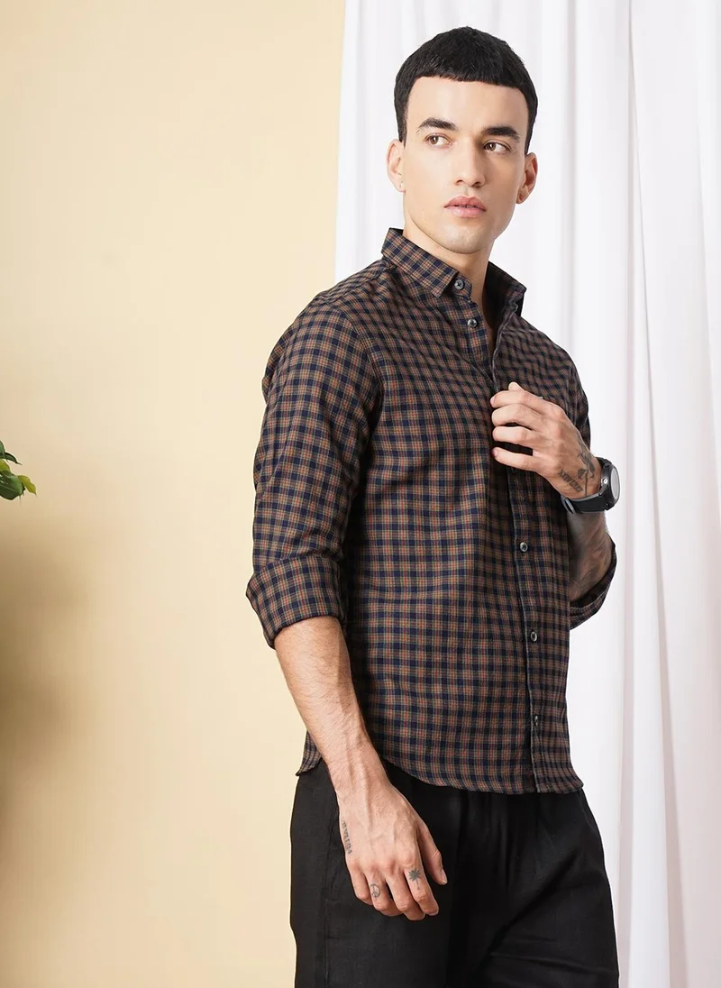 The Indian Garage Co Men Slim Fit Checkered Full Sleeves Spread Collar Casual Shirt
