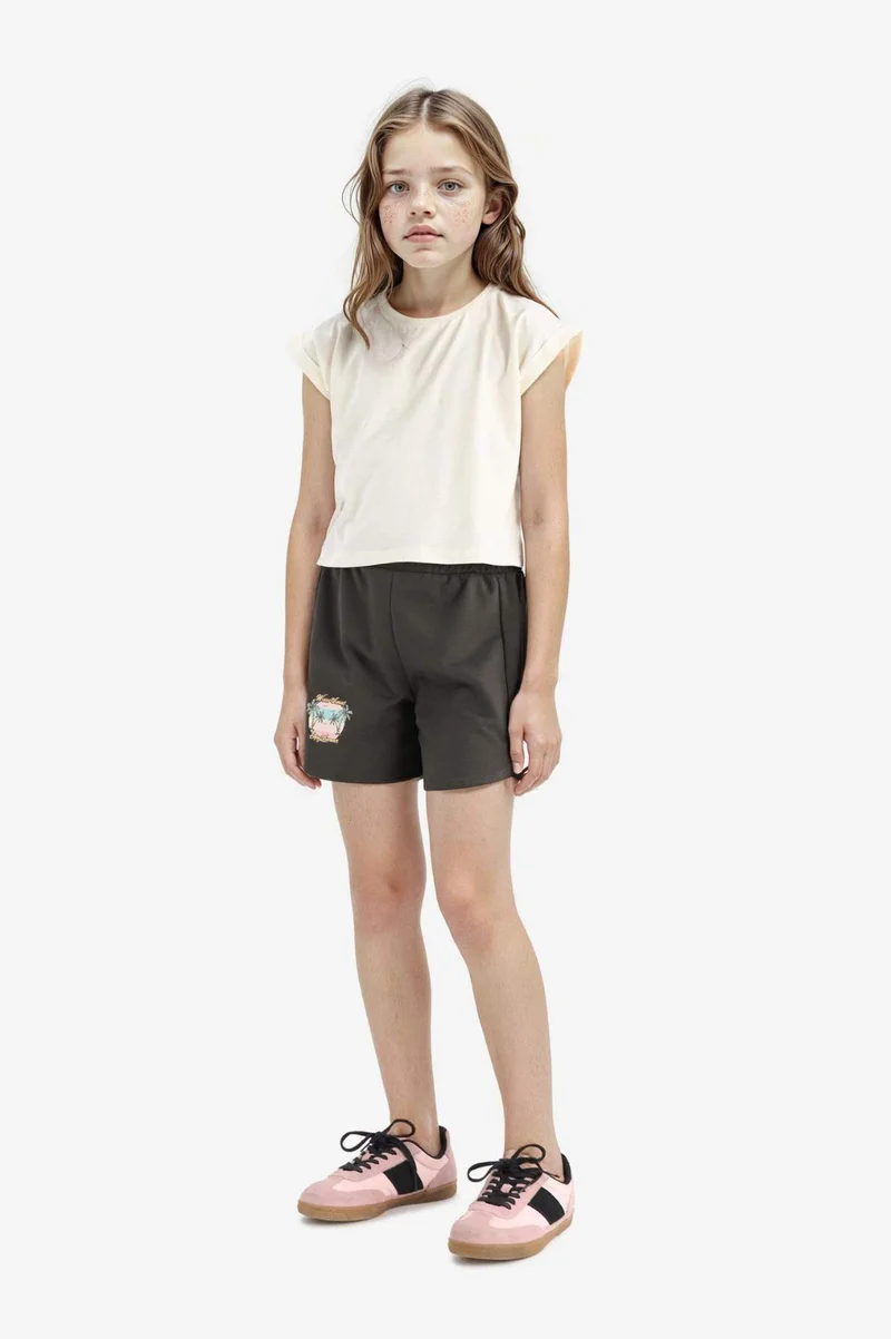 ديفاكتو Girl Elastic Waist Printed Shorts