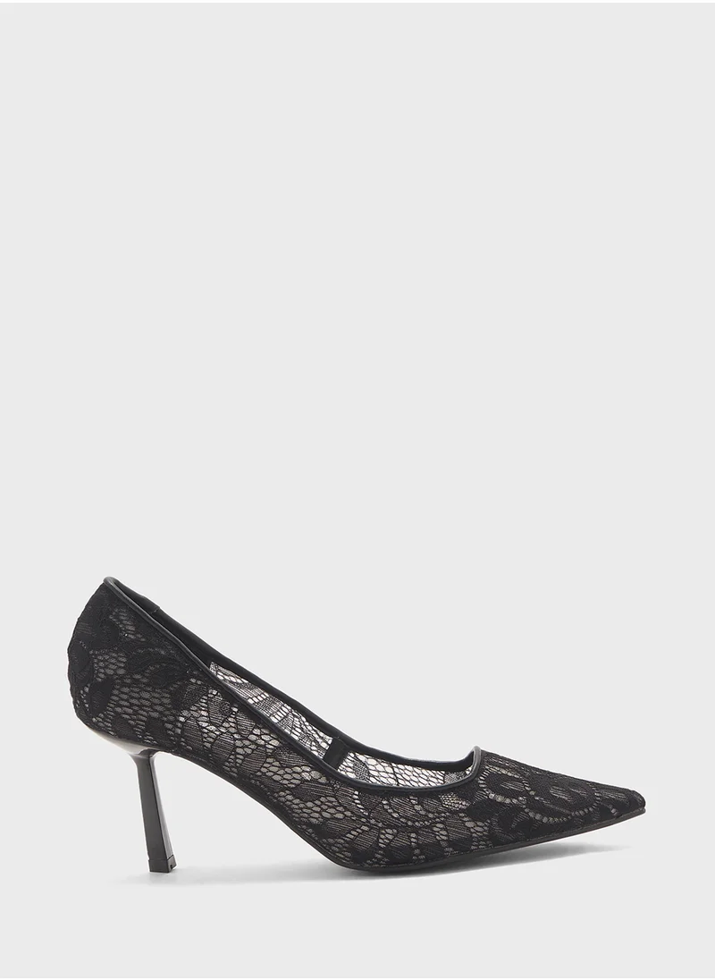 ستيف مادن Brynnn-L Pointed Toe Mid Heel  Pumps
