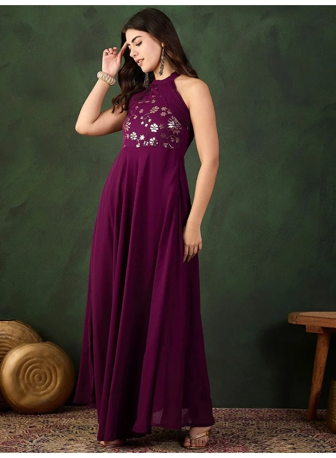 أيه كيه إس فستان سهرة طويل مزين بالترتر بلون النبيذ