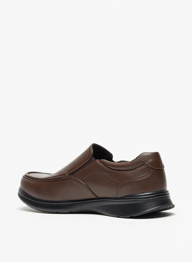 ال بي ال من شو اكسبرس Men's Solid Slip-On Loafers