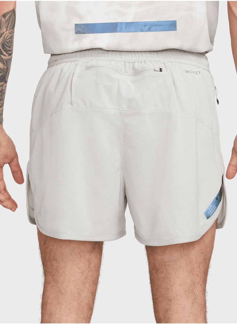 Nike - Dri-Fit Run Div 4'' Stride Shorts - Image 1
