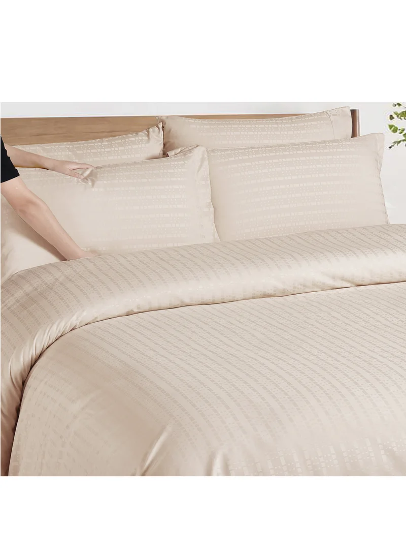 Donetella Hotel Style Comforter Set 7-Pcs Double Size All Season Broken Stripes Removable Quilted Comforter Bedding Set With Down Alternative Filing,French Oak