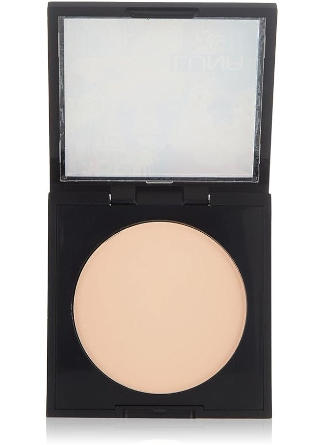 Luna Luna Compact Powder - No. 605  - Image 2