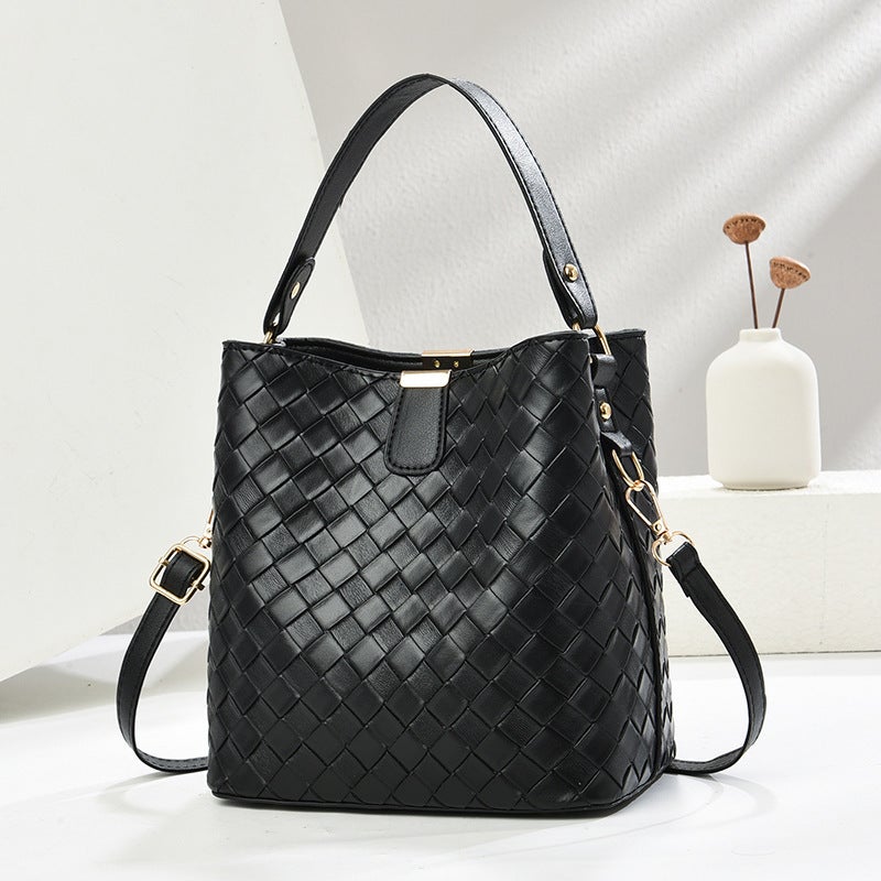 Korean Style Trendy Woven Bag Casual Versatile Handheld Bucket Bag Retro Large Capacity Single Shoulder Crossbody Bag - Image 2