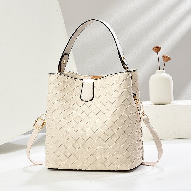 Korean Style Trendy Woven Bag Casual Versatile Handheld Bucket Bag Retro Large Capacity Single Shoulder Crossbody Bag - Image 5