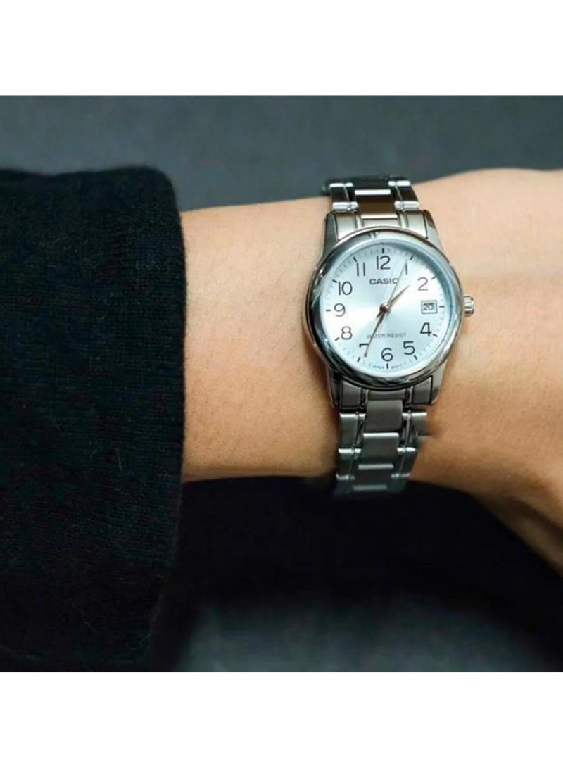 Casio Women'S Grey Dial Stainless Steel Band Watch  LTP-V002D-2BUDF, Analog - Image 4