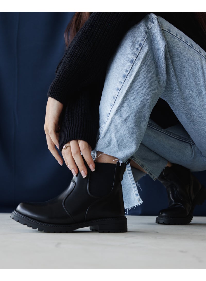 Pavo Black Bristol Boots - Image 2