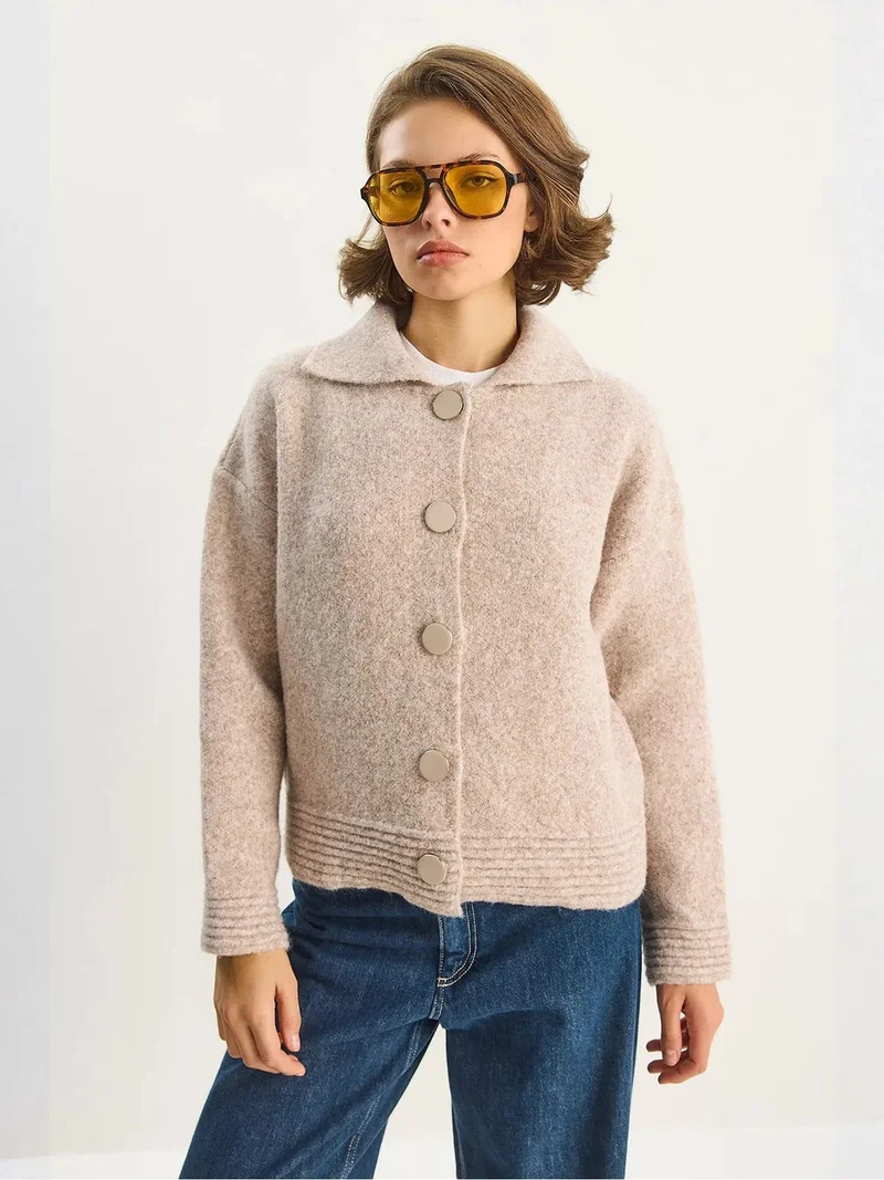 Bianco Lucci LUCCI Knit Cardigan with Button Closure