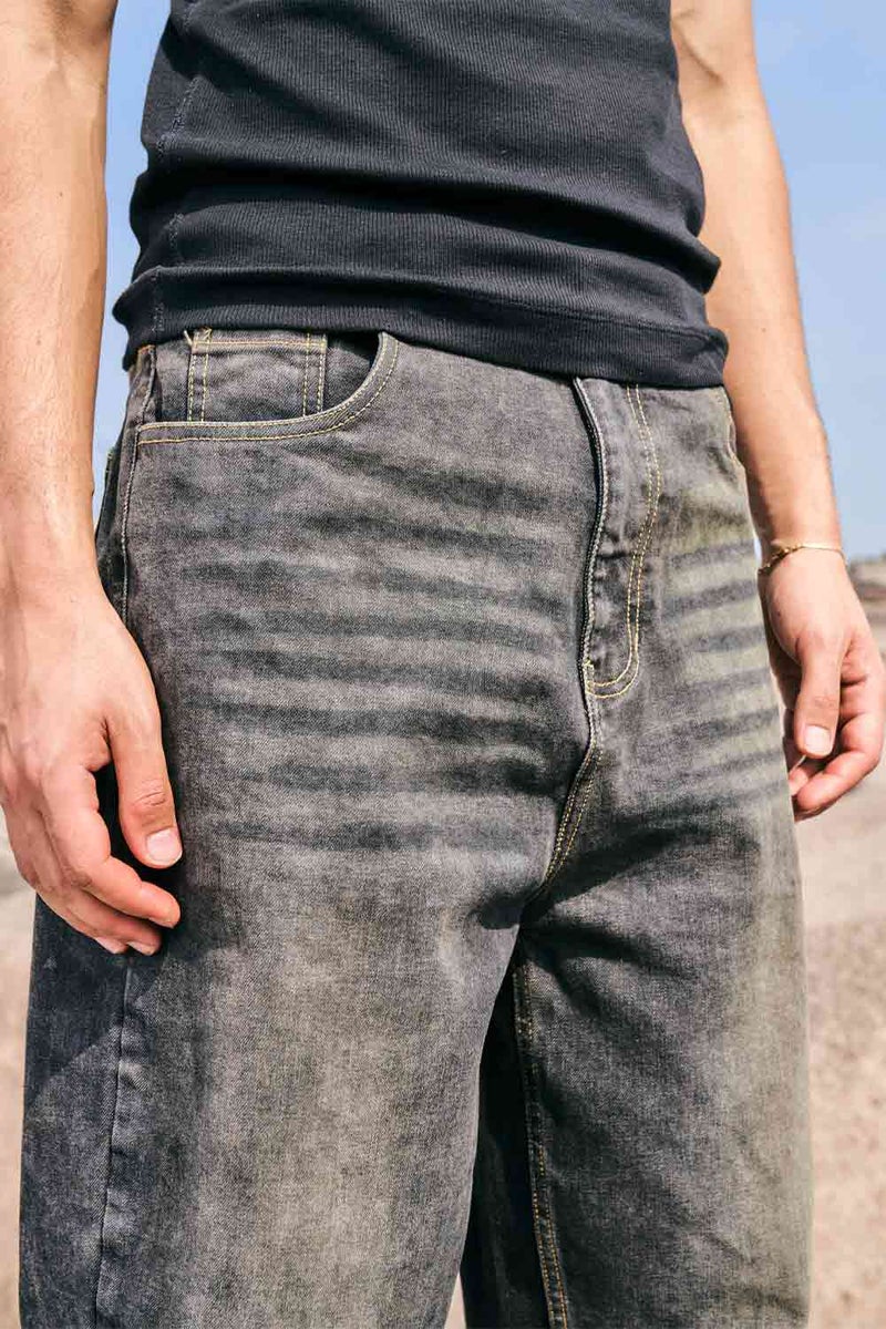 بونكرس كُرنر Faded Grey Baggy Fit Jeans for Men's - Image 2