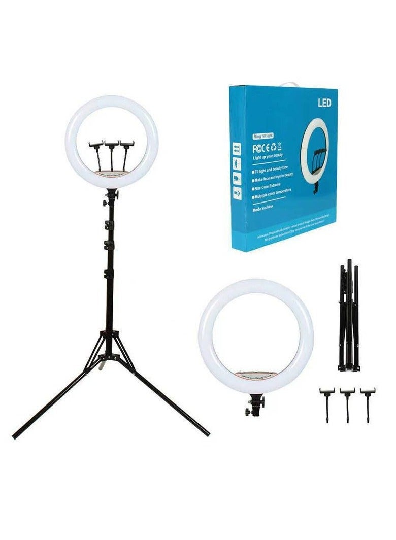 حلقة ضوء LJ 22 مع حامل 3 هواتف عن بُعد وقاعدة بطول 2.1 متر - Image 1