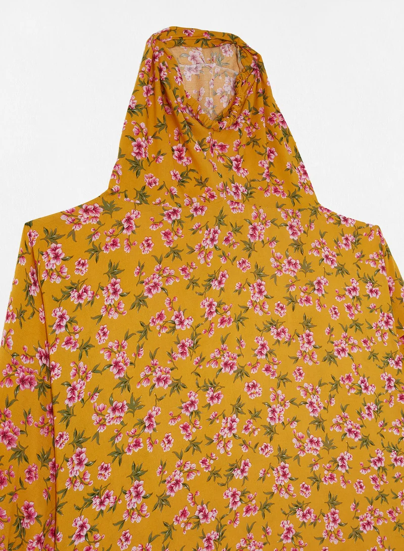 Hayat Praying Dress With Floral Prints And With Attached Veil