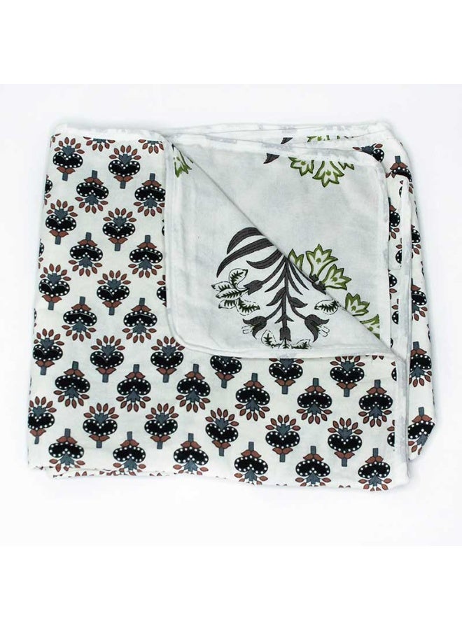 ecotattva Baby reversible quilt khadi cotton white floral printed - Image 5