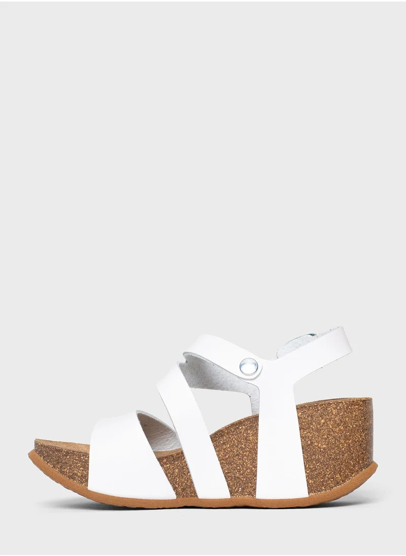 BAYTON Ibiza Strappy Mid Heel Wedges