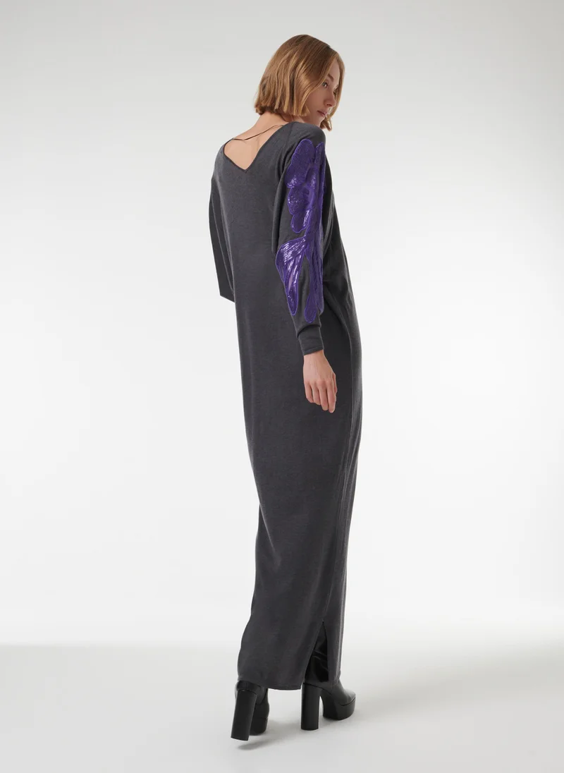 ليم قفطان بأكمام مطرزة بالترتر